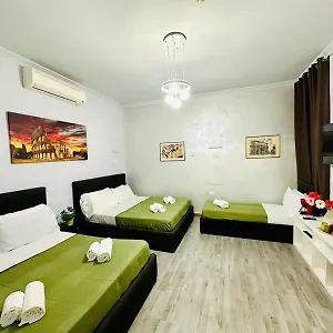 https://termini-luxury-home.it-romehotels.com
